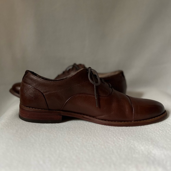 Florsheim Size 11.5 Men’s Brown Leather Lace Up Shoes - Picture 3 of 16